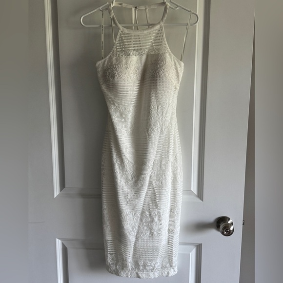 GUESS White Lace Dress - Picture 9 of 11
